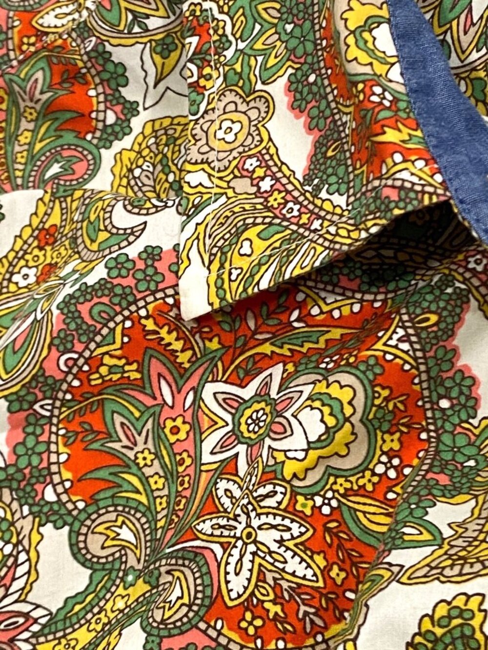 Talbots Long Sleeve roll tab Floral Paisley Button-Up Shirt L Multicolor - Picture 5 of 7
